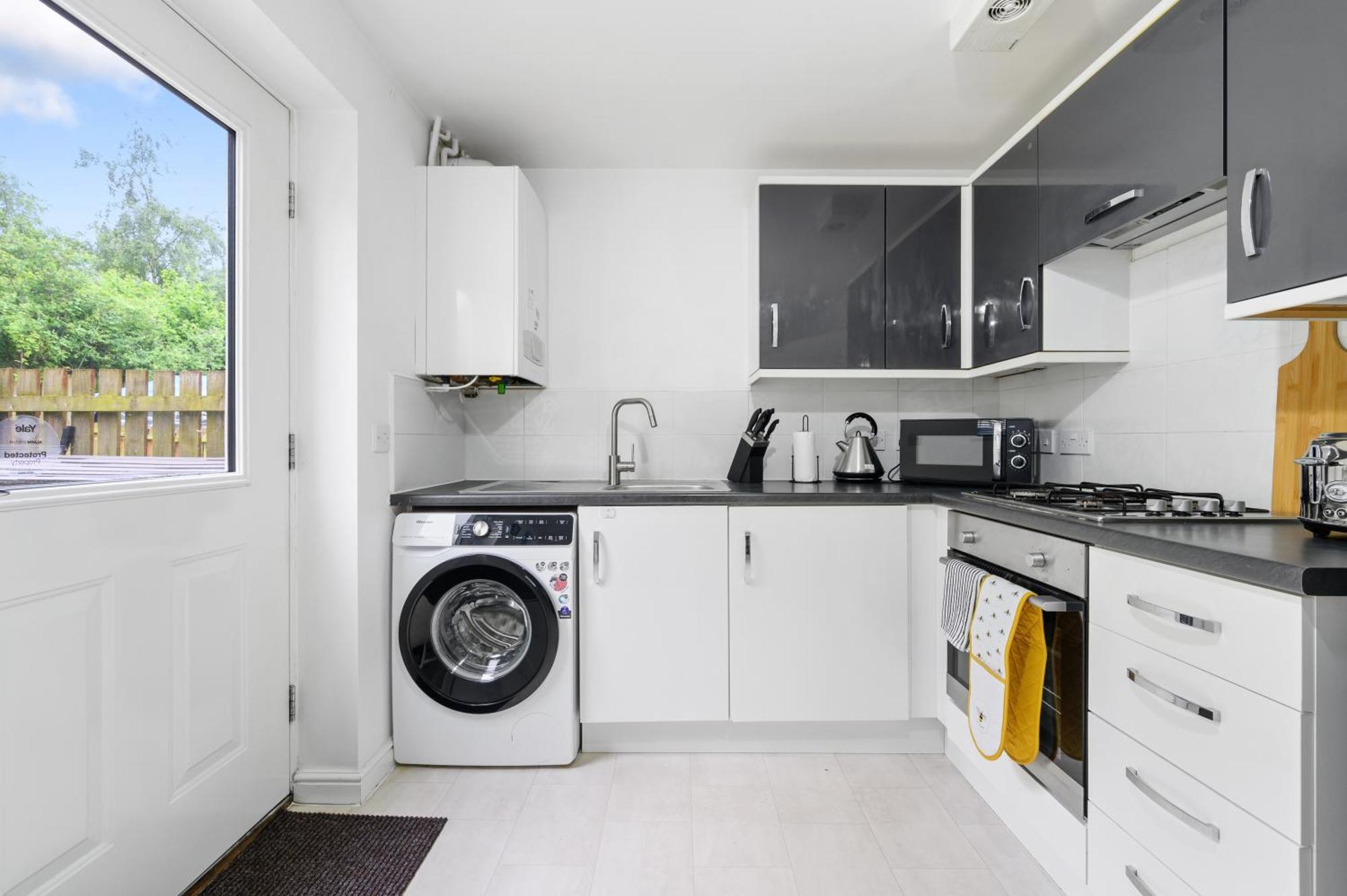 Comfy Stay 6Mins To Coop Live Arena, Etihad Stadium & City Centre With Wifi & Free Private Parking Manchester Eksteriør billede
